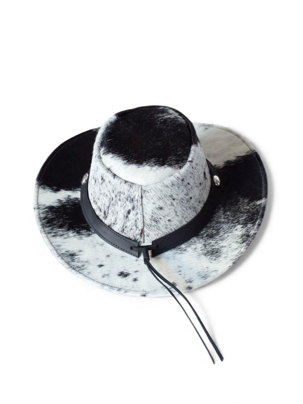 Cow hat black
