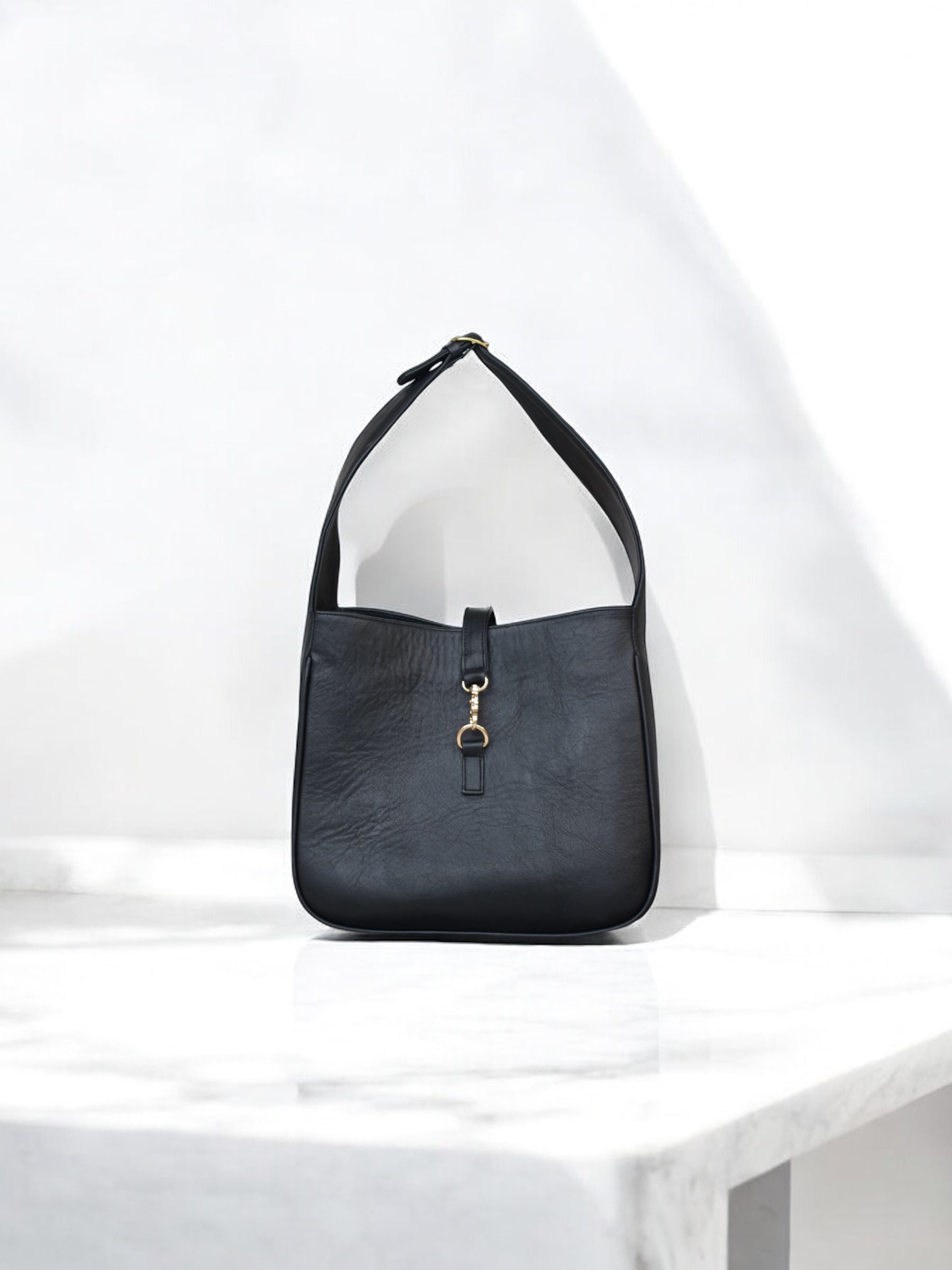 GOBI black Lisa
