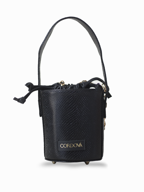 Bucket black