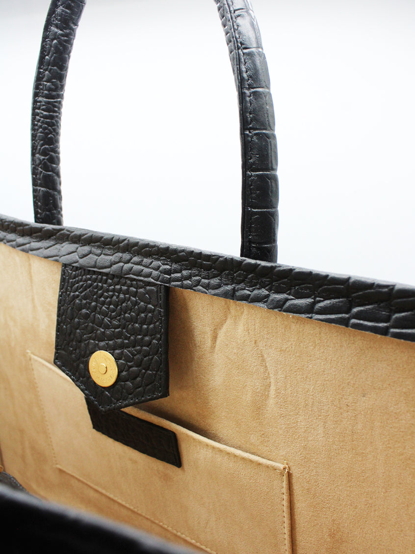 CAPRI BLACK