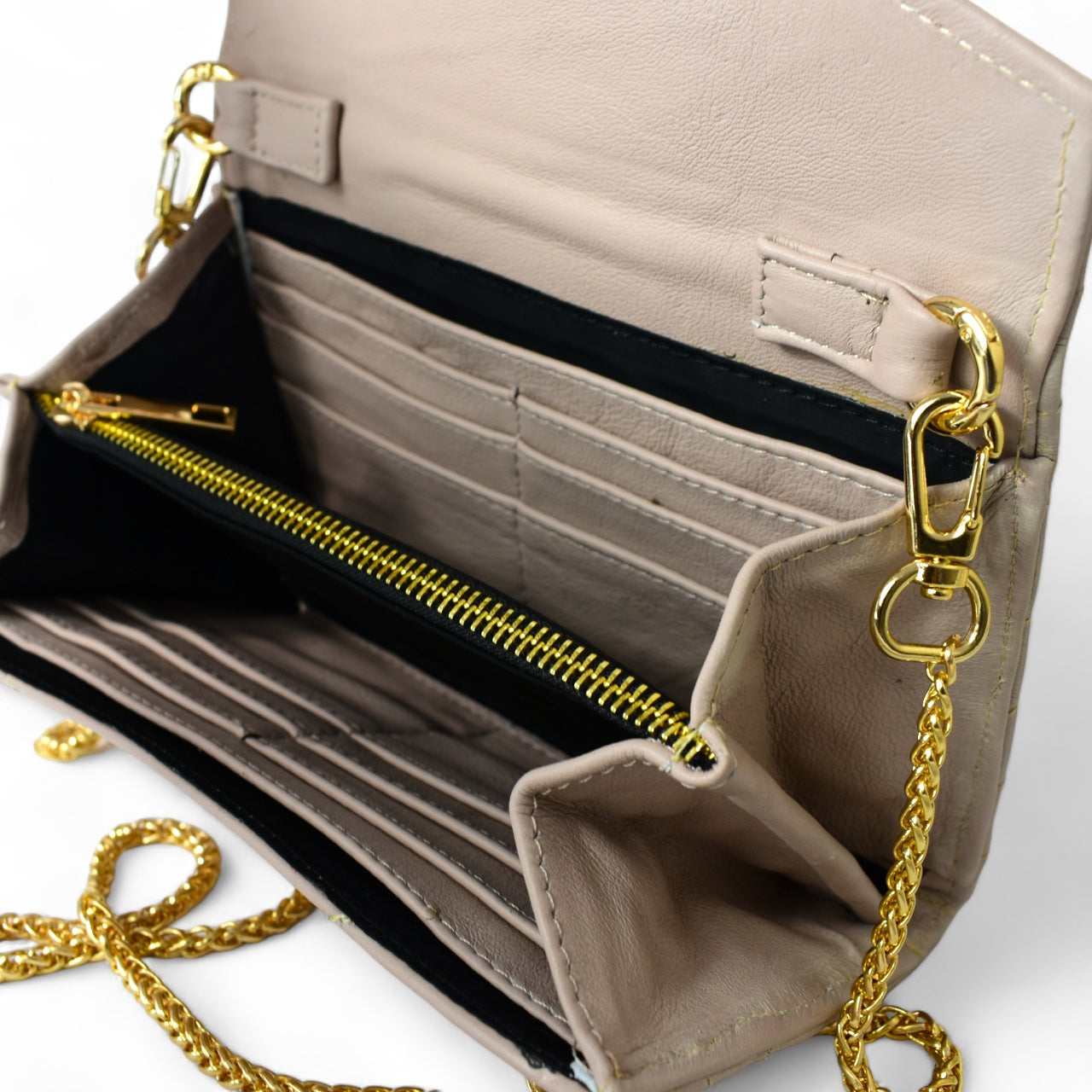 New York wallet nude