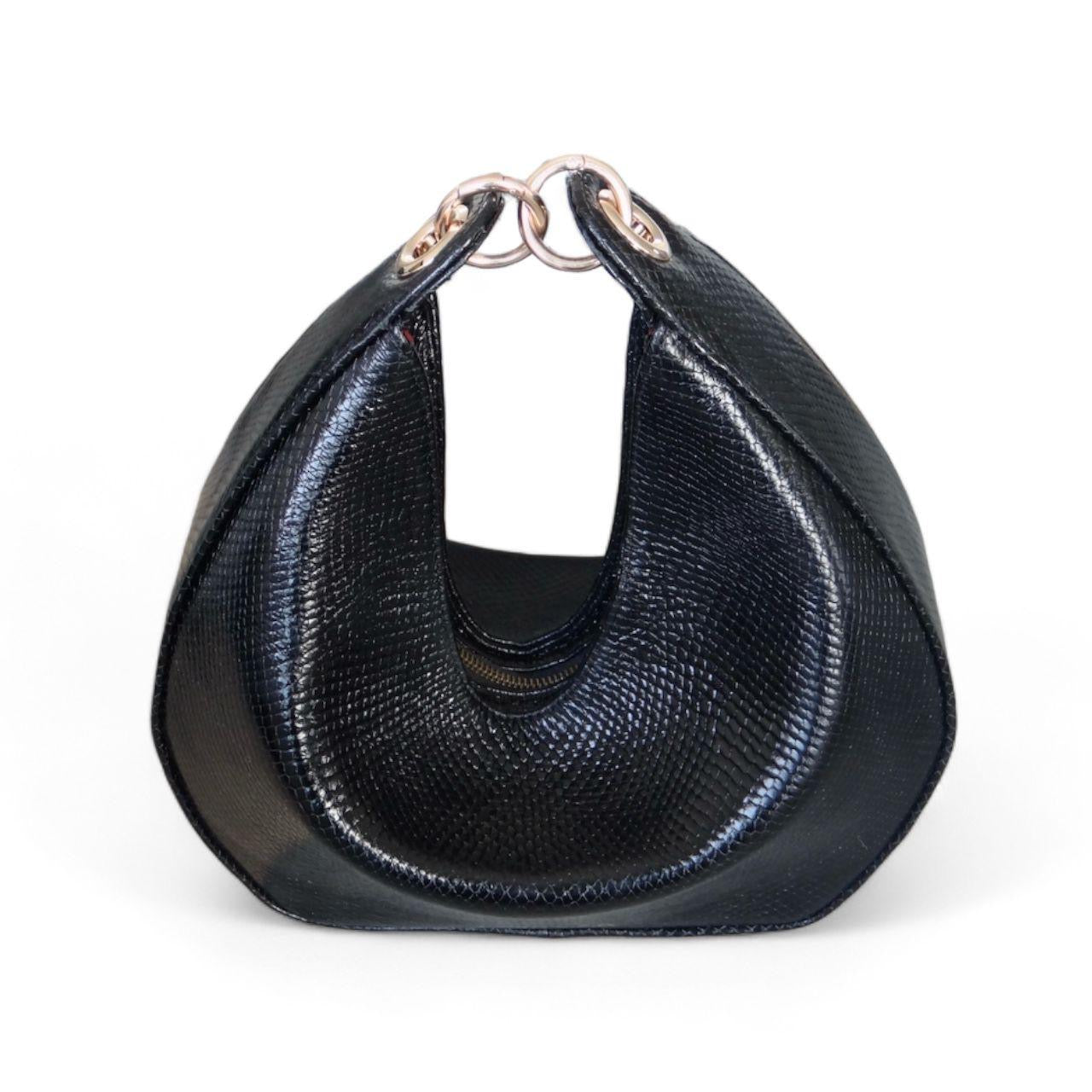 Fortune Black