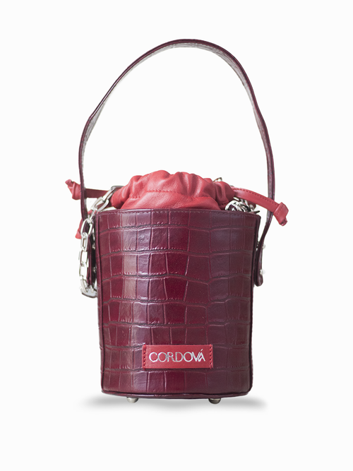 Bucket bag wine