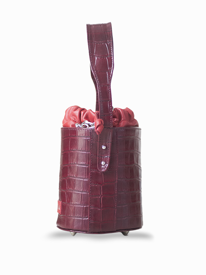 Bucket bag wine
