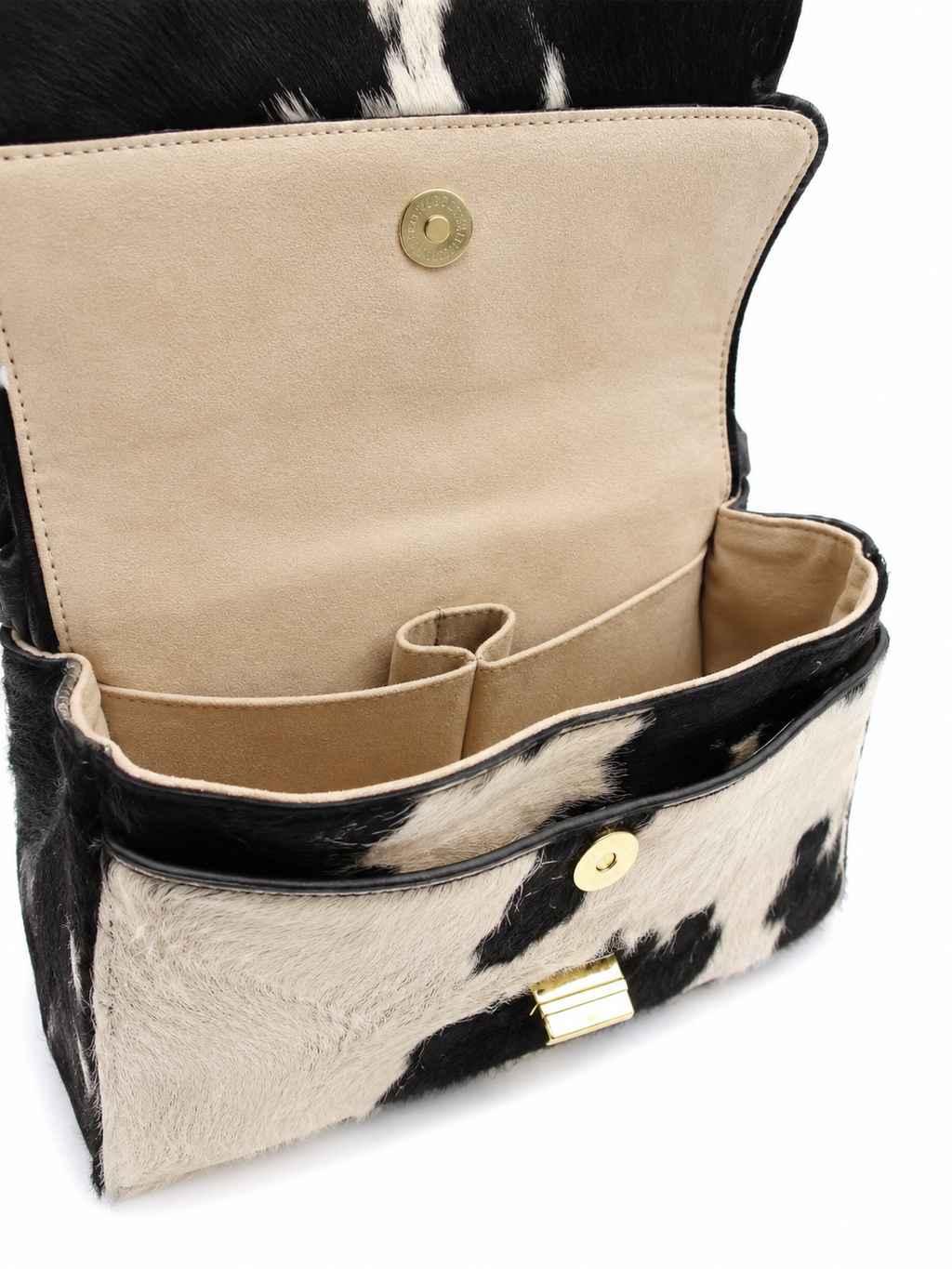 Milán cow black